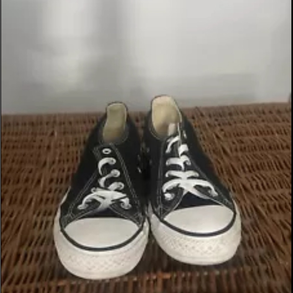 Converse All Star Men’s 7–Low Top